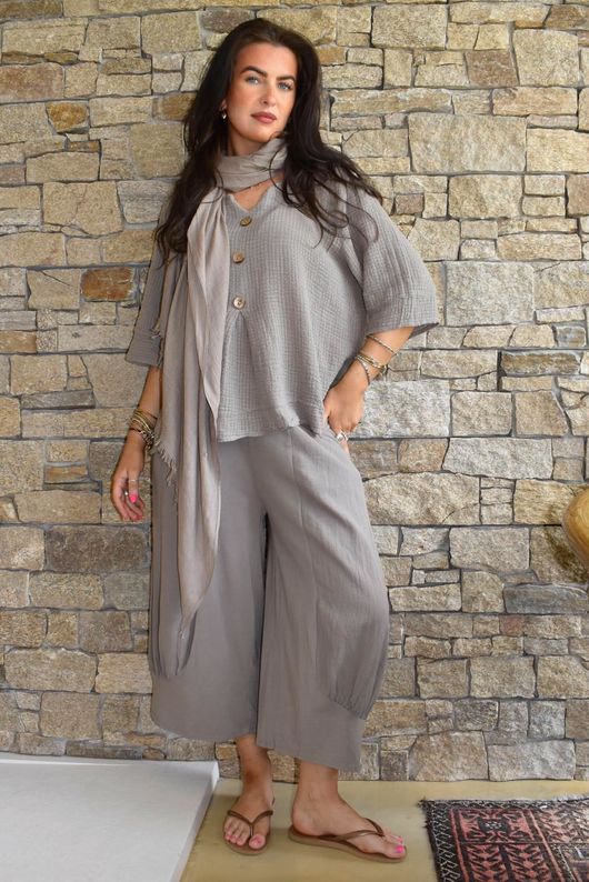 Andi Basket Linen Blend Top Earth